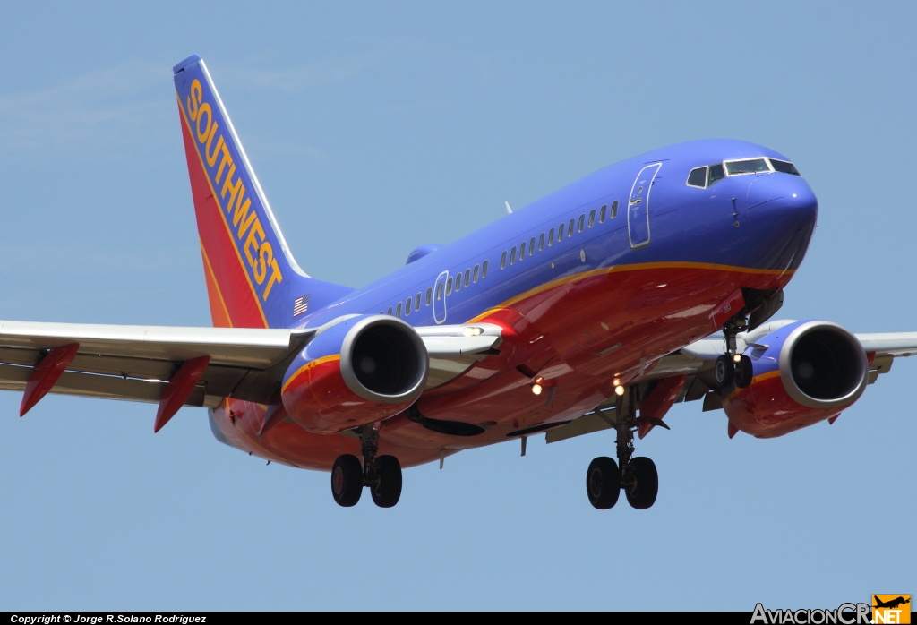 N283WN - Boeing 737-7H4 - Southwest Airlines