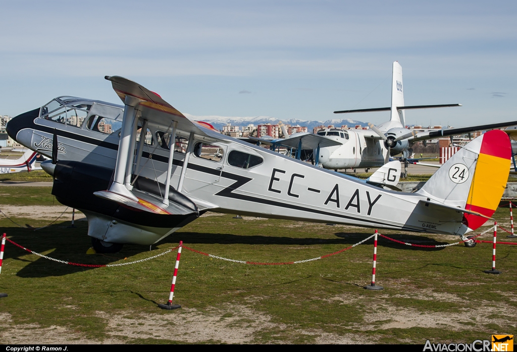 G-AEML - De Havilland DH-89 Dragon Rapide (GenÃ©rico) - Fundacion Infante de Orleans