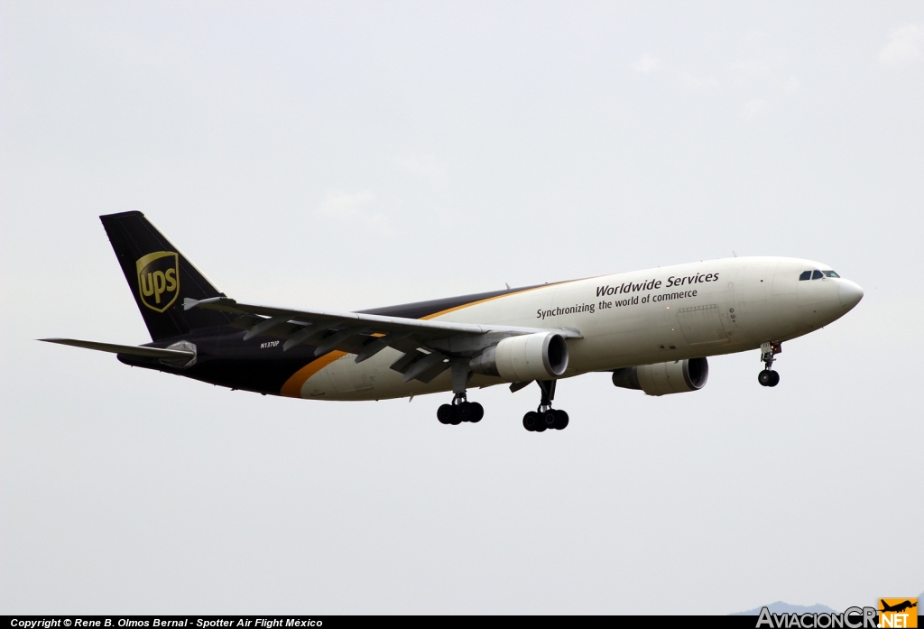 N137UP - Airbus A300F4-622R - UPS - United Parcel Service