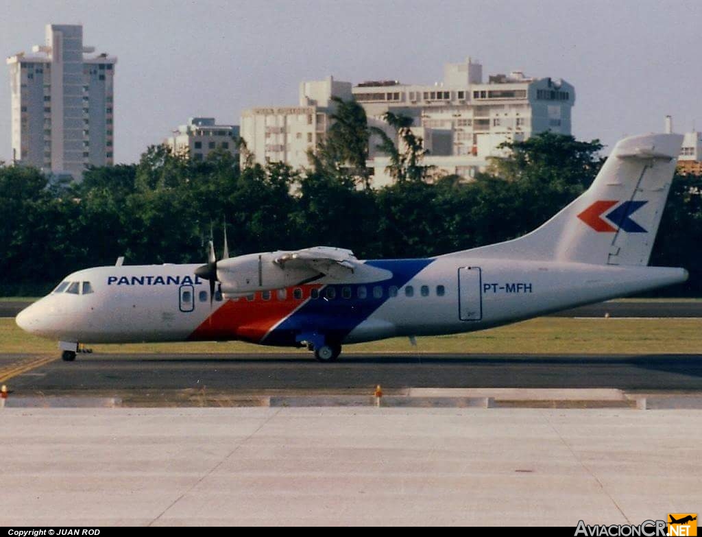 PT-MFH - ATR 42-300 - Pantanal Linhas Aéreas