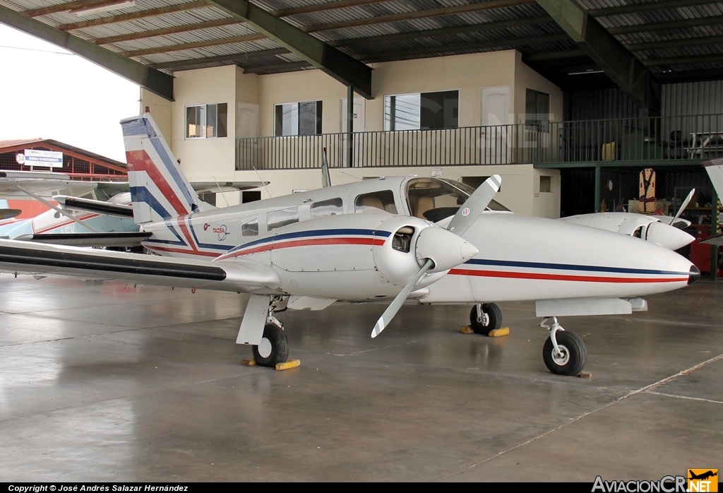 TI-ATX - Piper PA-34 - TACSA