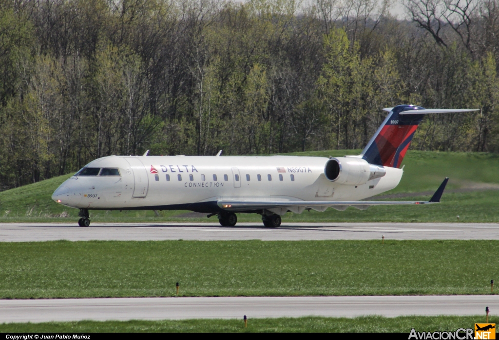N8907A - Canadair CL-600-2B19 Regional Jet CRJ-200LR - Delta Connection (Pinnacle Airlines)
