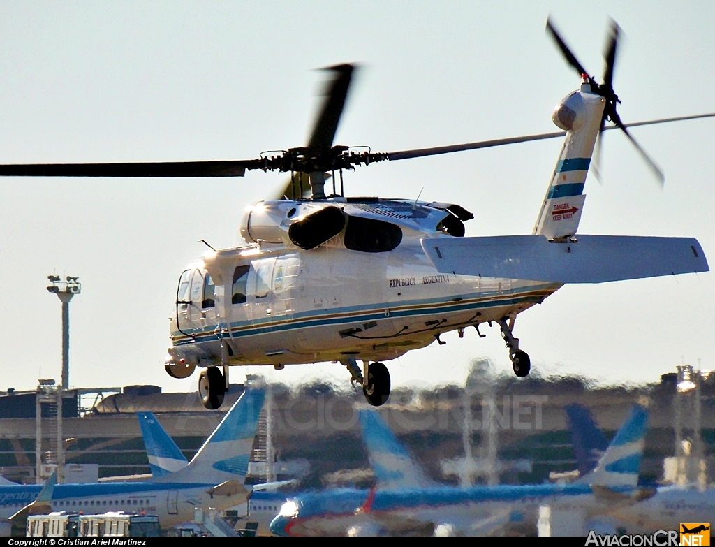 H-01 - Sikorsky S-70A Black Hawk - Fuerza Aerea Argentina