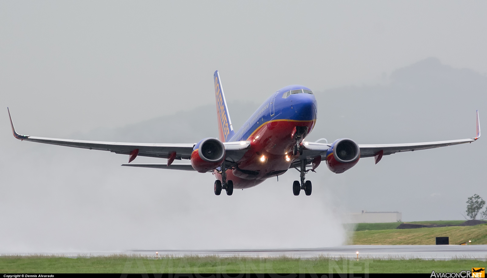 N476WN - Boeing 737-7H4 - Southwest Airlines