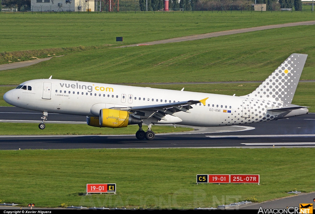 EC-KMI - Airbus A320-216 - Vueling