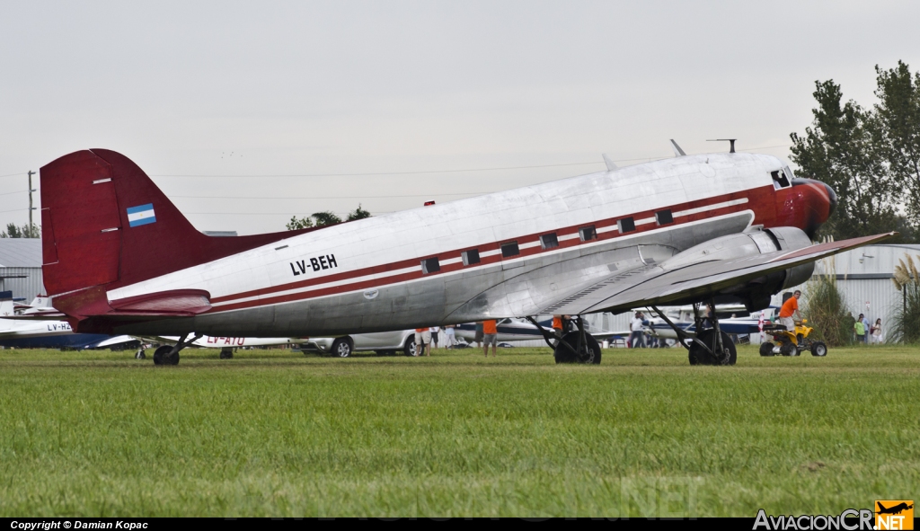 LV-BEH - Douglas DC-3 - Privado