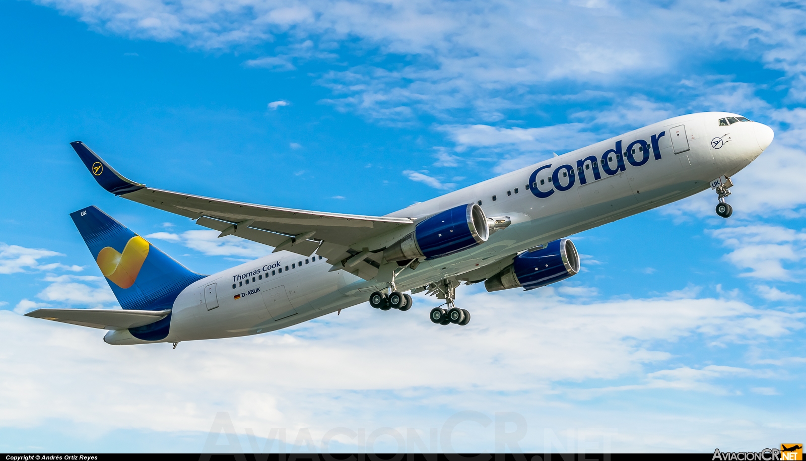 D-ABUK - Boeing 767-343/ER - Condor