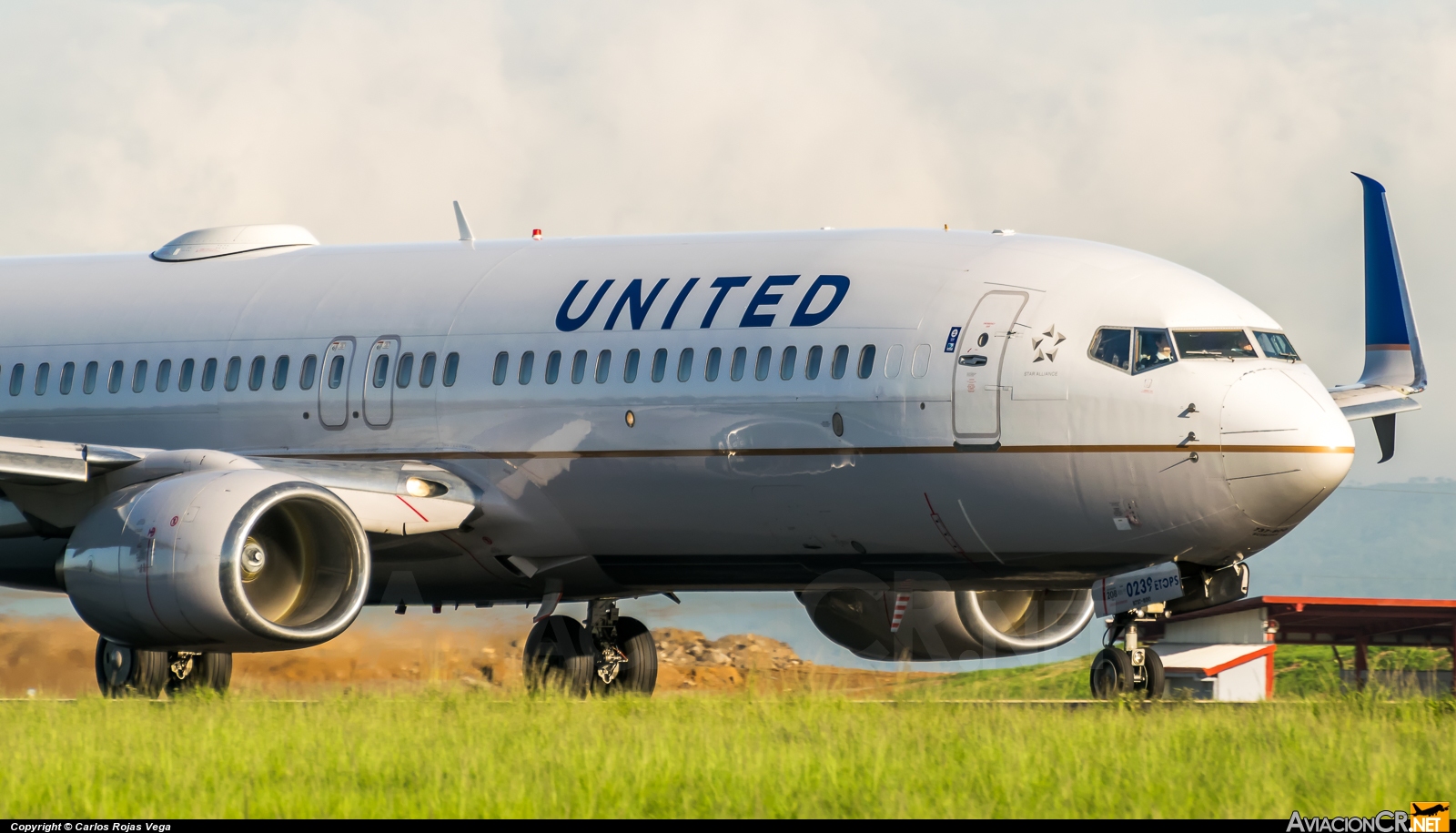 N27239 - Boeing 737-824 - United Airlines (Continental Airlines)
