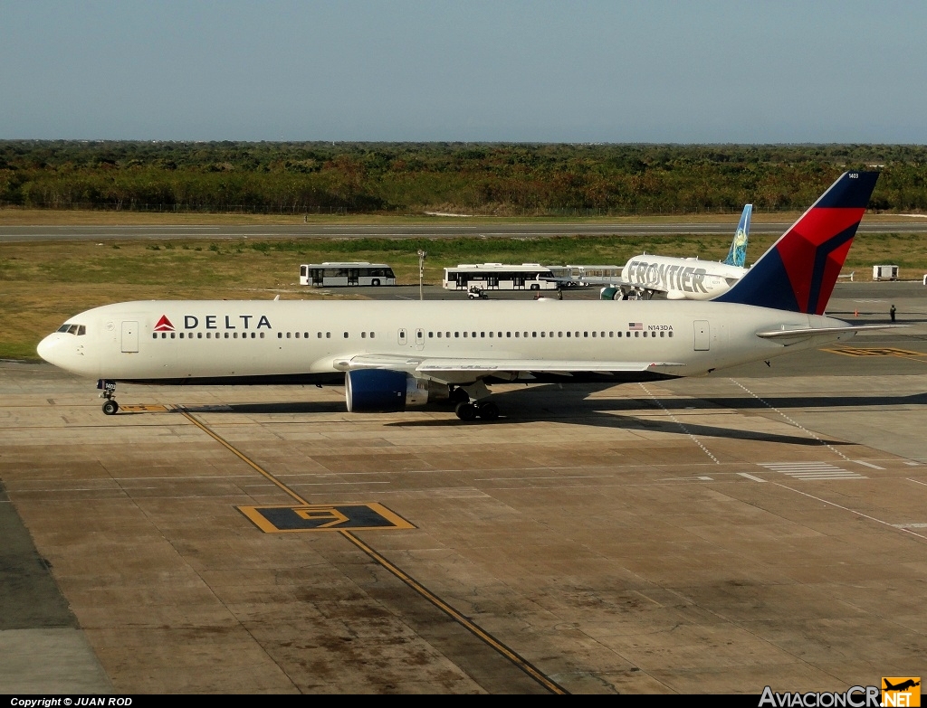 N143DA - Boeing 767-332 - Delta Airlines