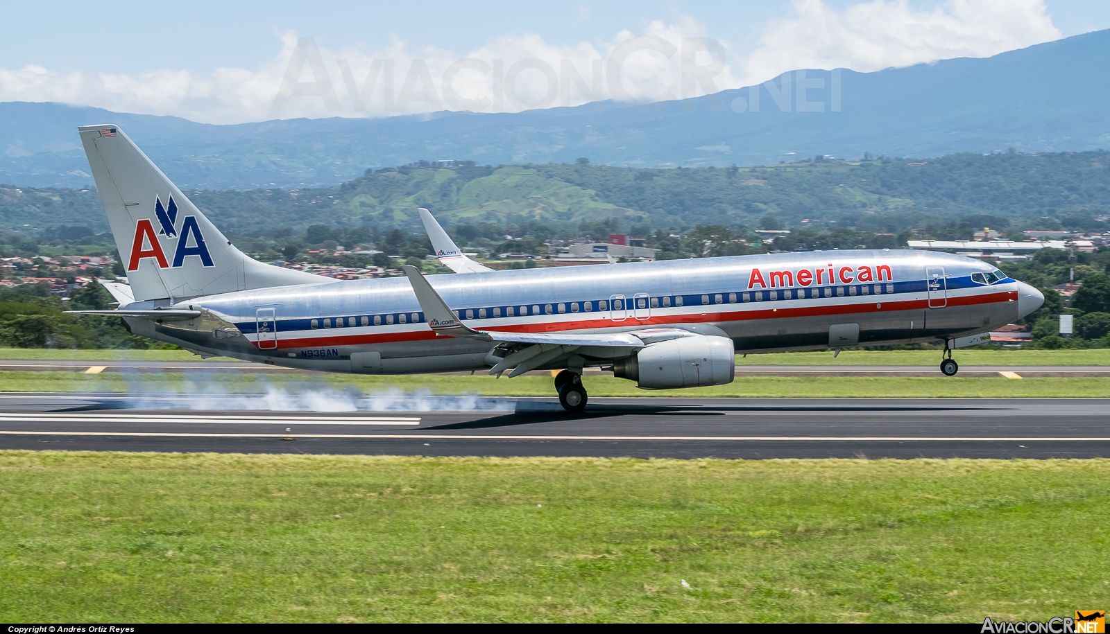 N936AN - Boeing 737-824 - American Airlines