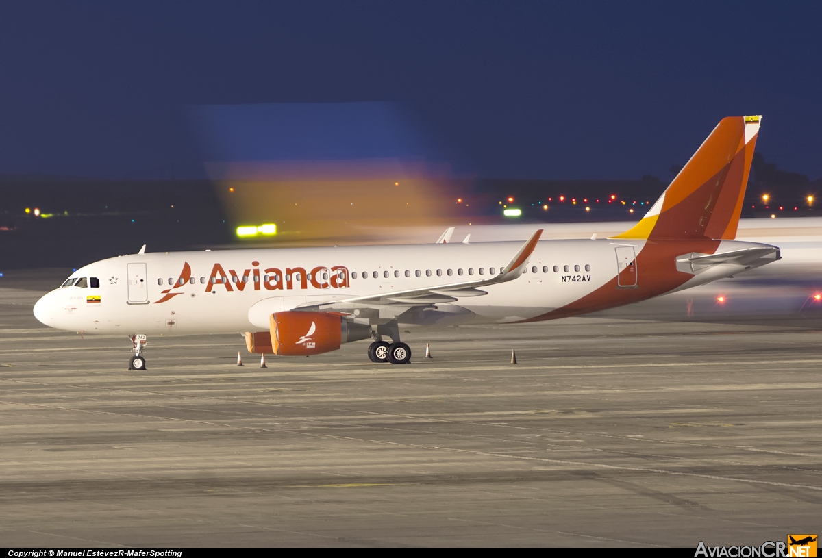 N742AV - Airbus A320-214 - Avianca