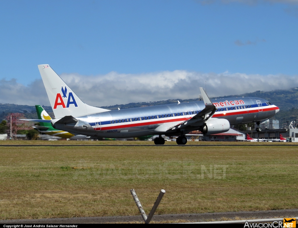 N892NN - Boeing 737-823 - American Airlines