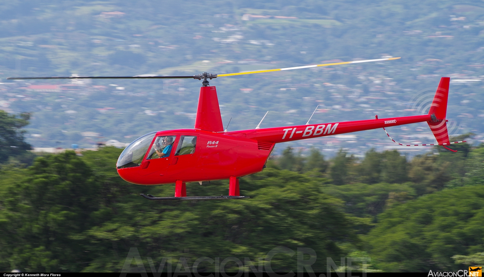 TI-BBM - Robinson R44 Raven II - Privado