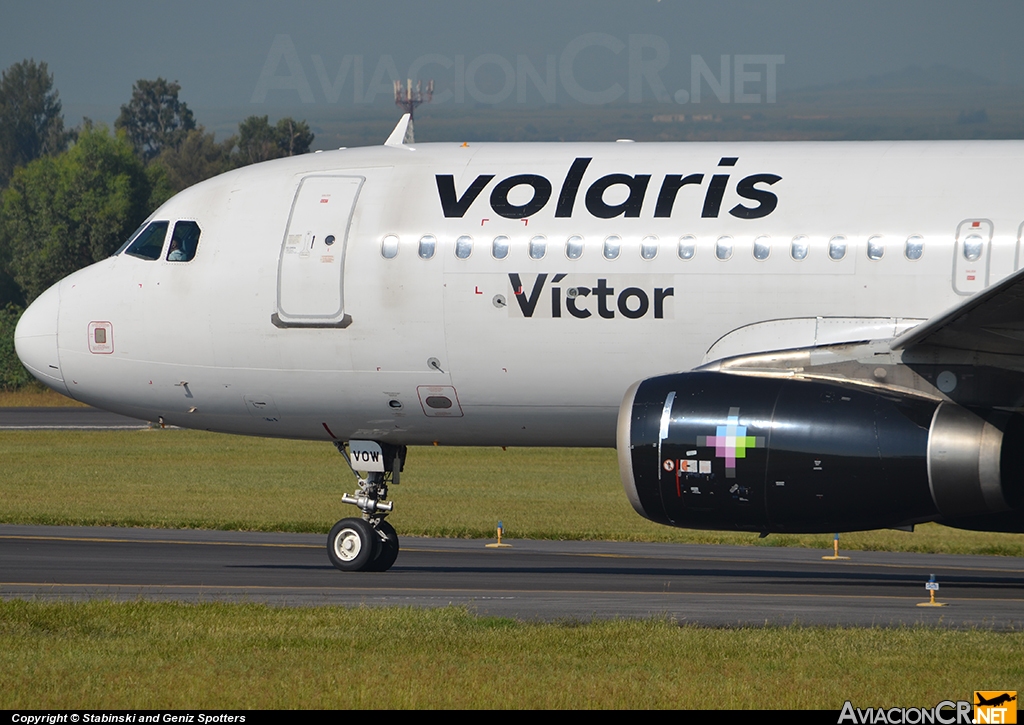 XA-VOW - Airbus A320-232 - Volaris