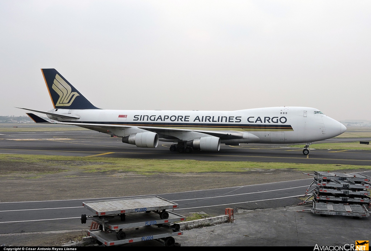 9V-SFN - Boeing 747-412F/SCD - Singapore Airlines Cargo
