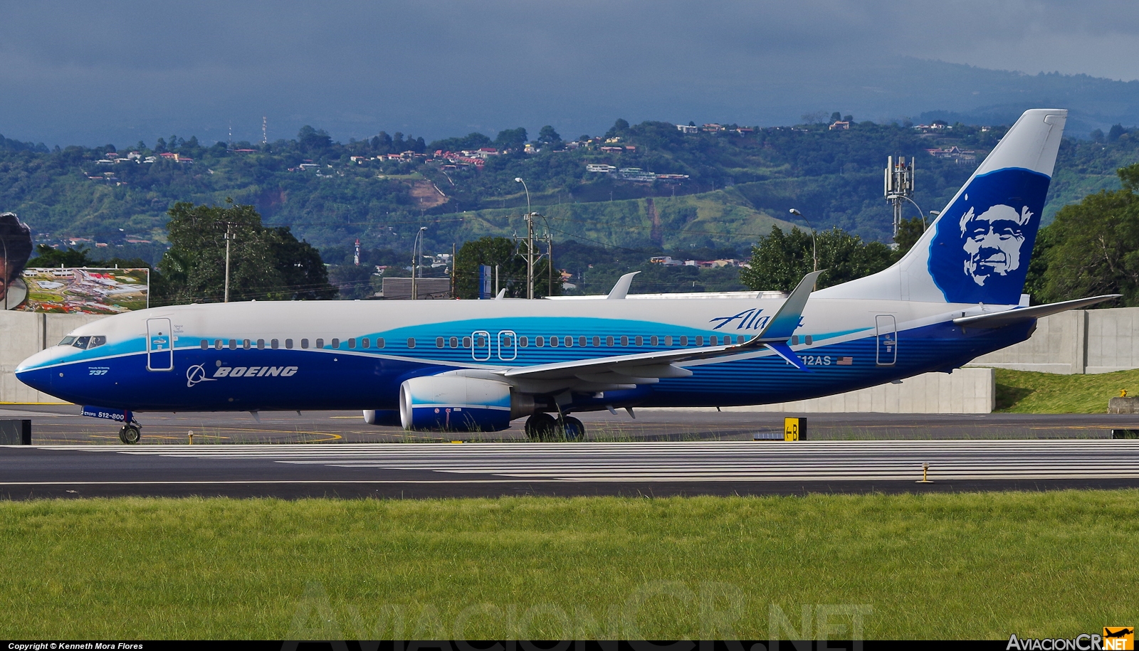 N512AS - Boeing 737-890 - Alaska Airlines