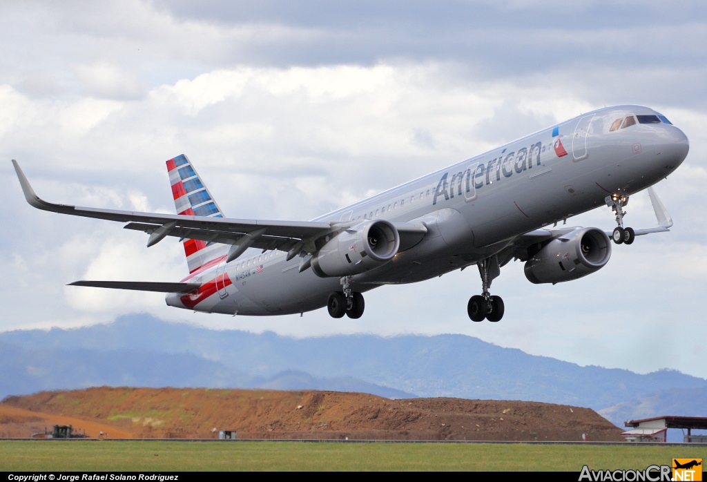 N145AN - Airbus A321-231 - American Airlines