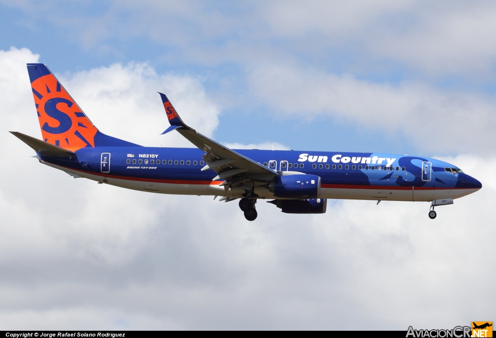 N821SY - Boeing 737-8FH - Sun Country Airlines