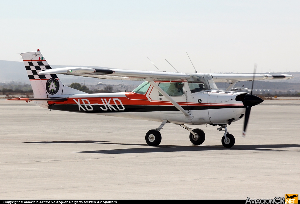 XB-JKD - Cessna A150K Aerobat - AVOLO (Capacitacion y Adiestramiento Aereo)