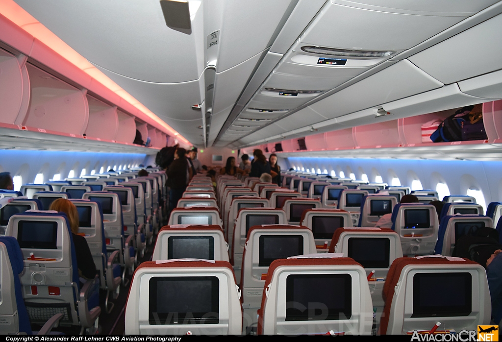 PR-XTA - Airbus A350-941 - TAM
