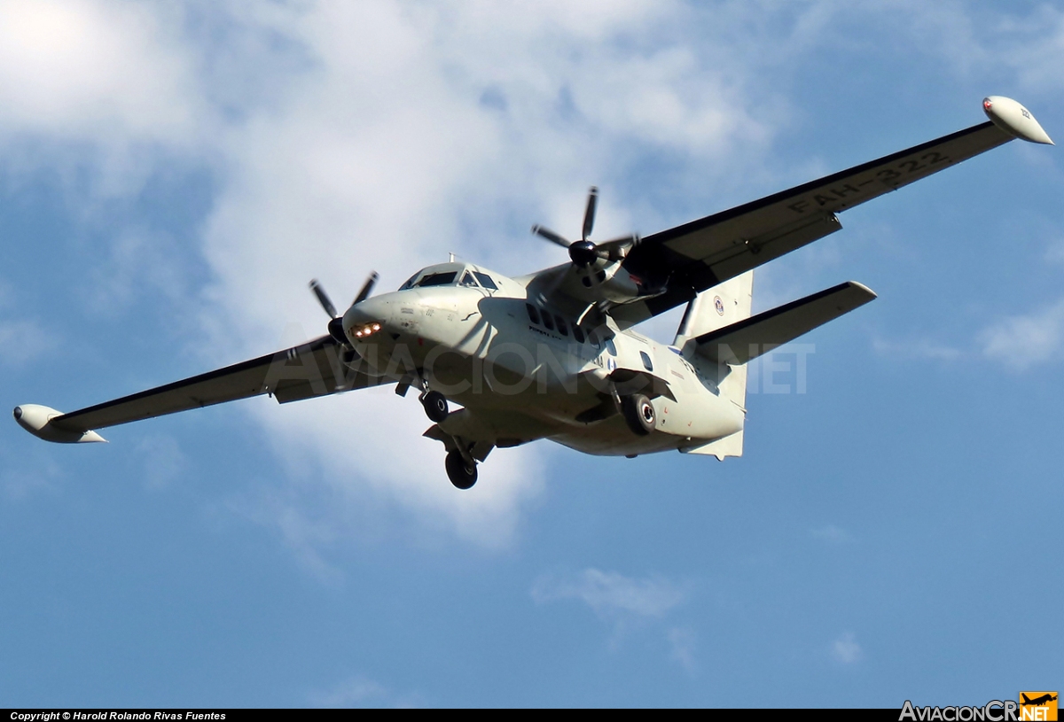 FAH-322 - Let L-410UVP-E Turbolet - Fuerza Aerea HondureÃ±a