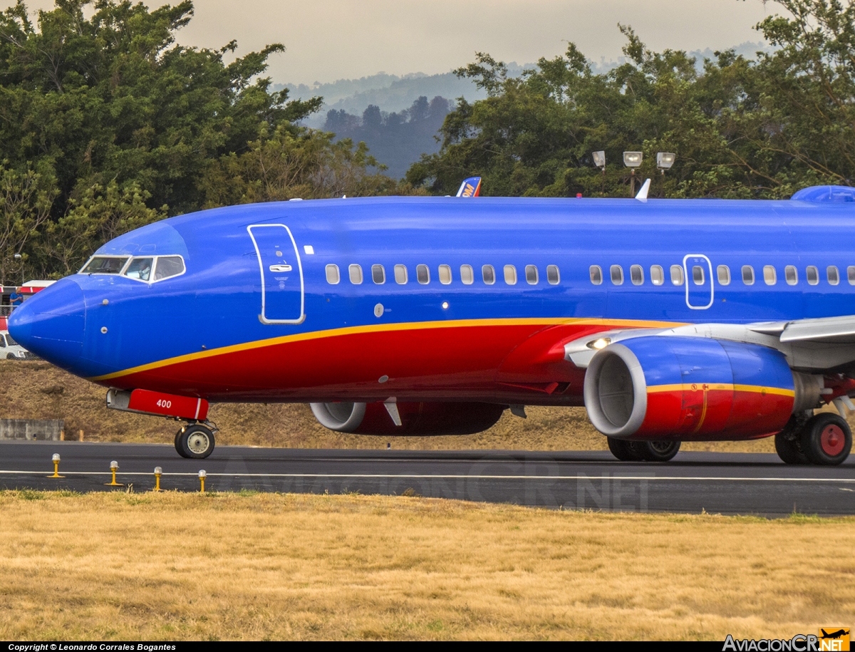 N400WN - Boeing 737-7H4 - Southwest Airlines