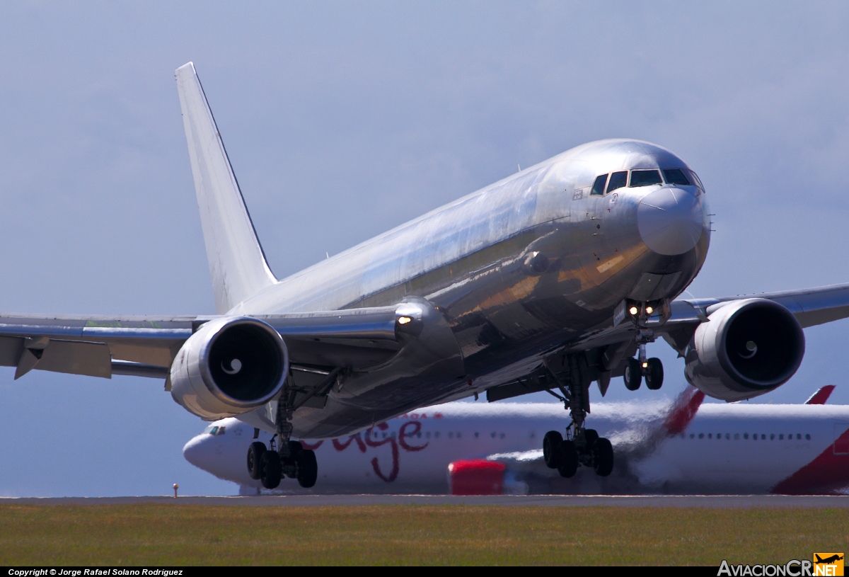 N530LA - Boeing 767-346 - latam cargo