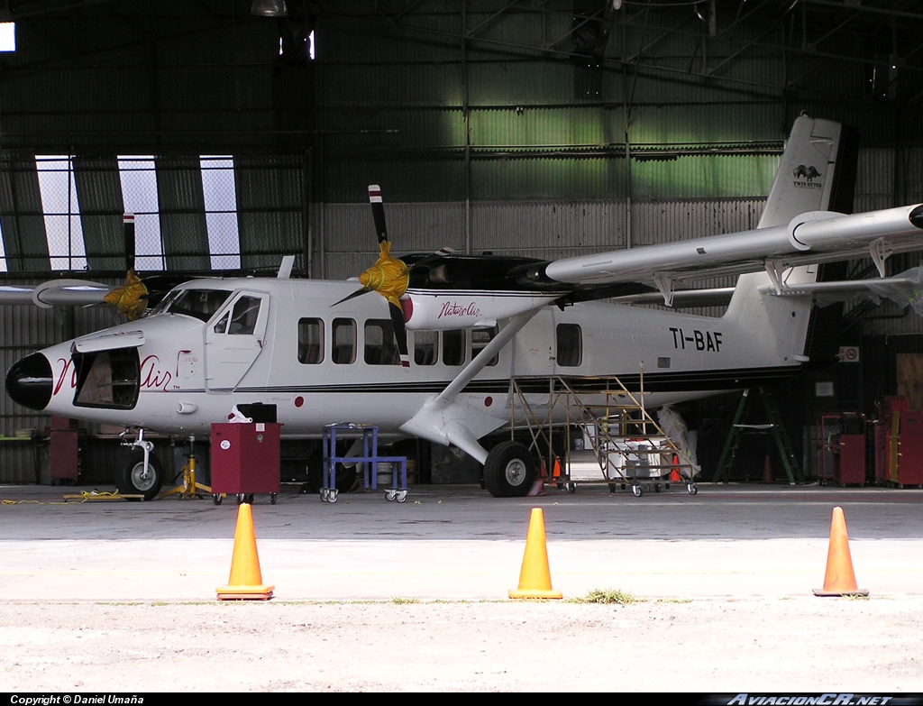 TI-BAF - De Havilland Canada DHC-6-300 Twin Otter/Vistaliner - Nature Air