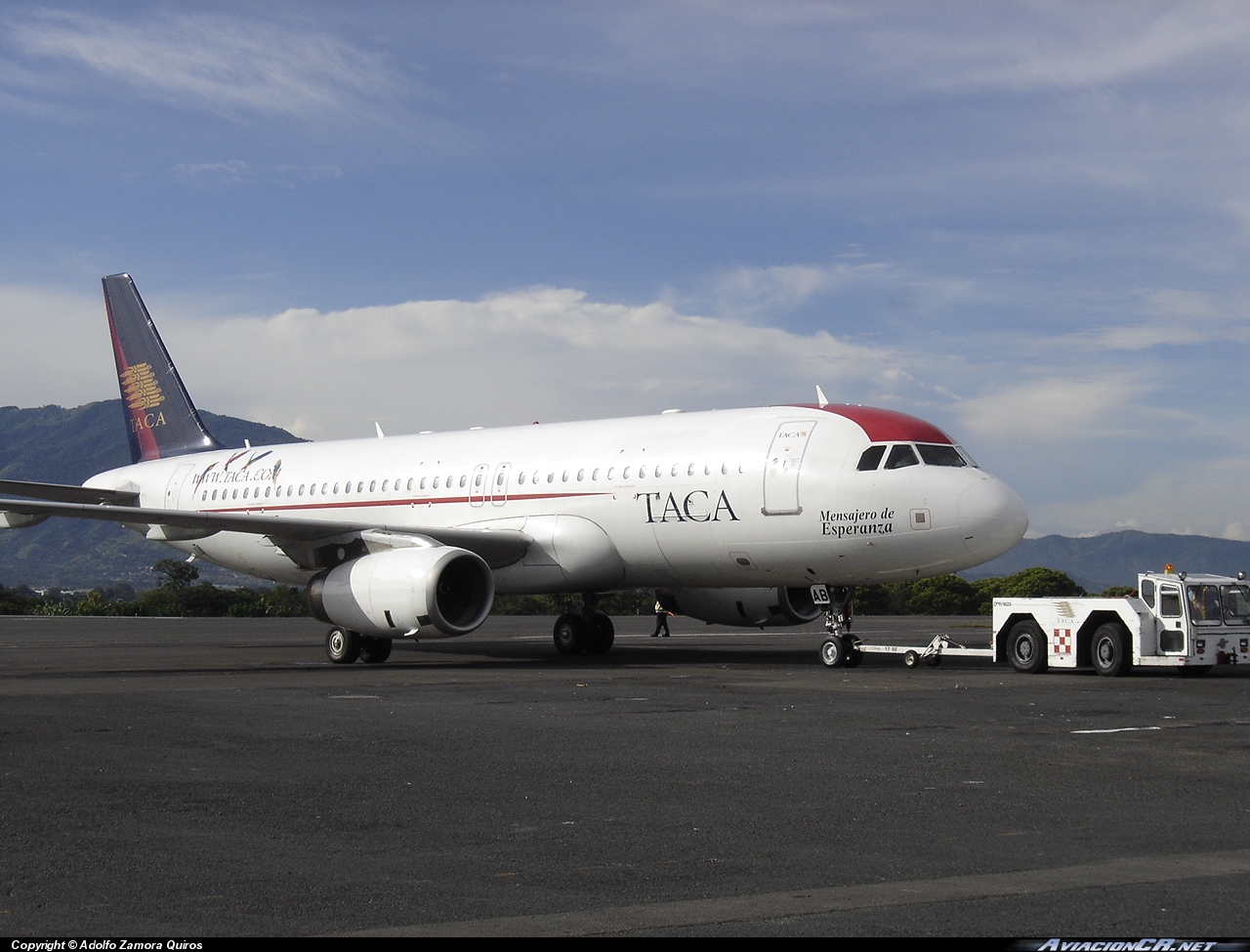 EI-TAB - Airbus A320-233 - TACA