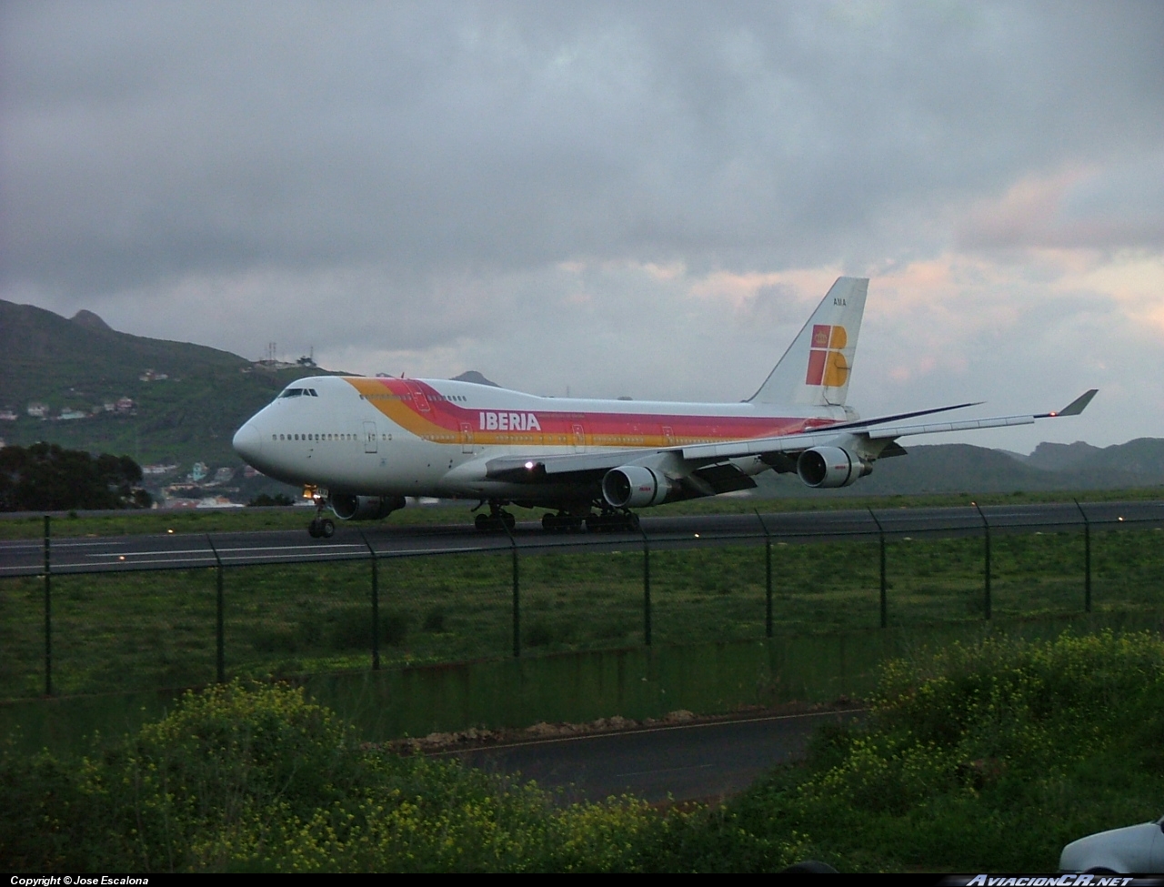 TF-AMA - Boeing 747-412 - Iberia