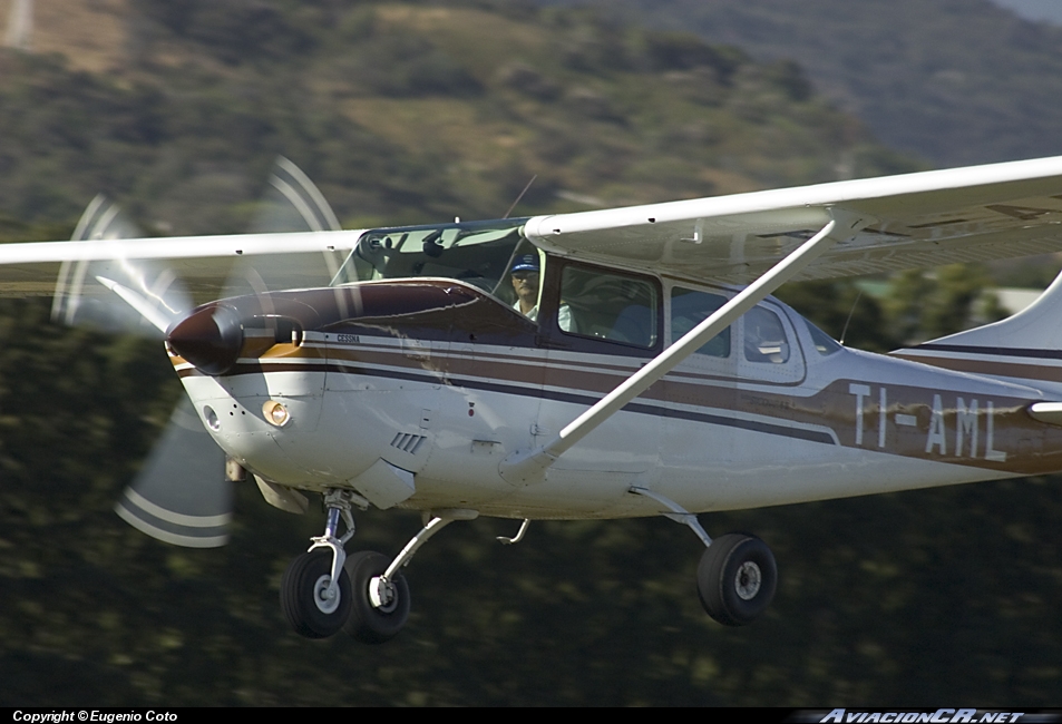 TI-AML - Cessna 206 - TACSA