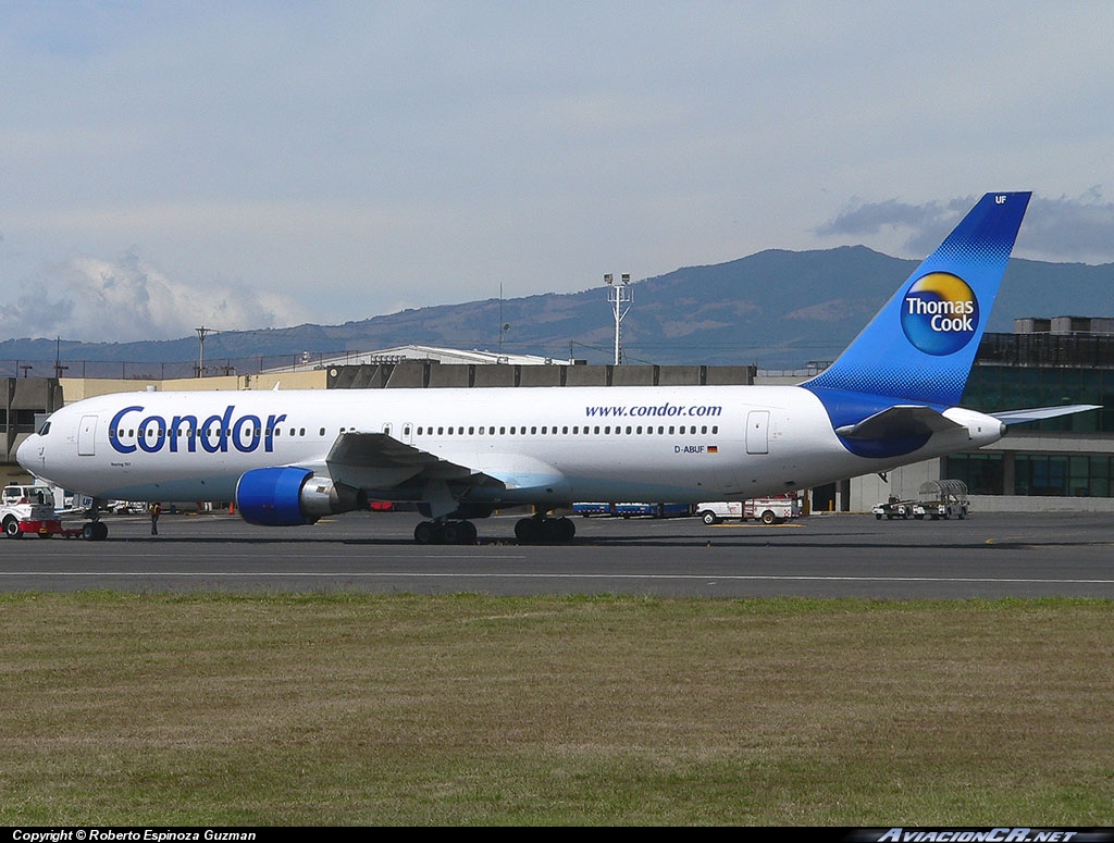 D-ABUF - Boeing 767-330(ER) - Thomas Cook