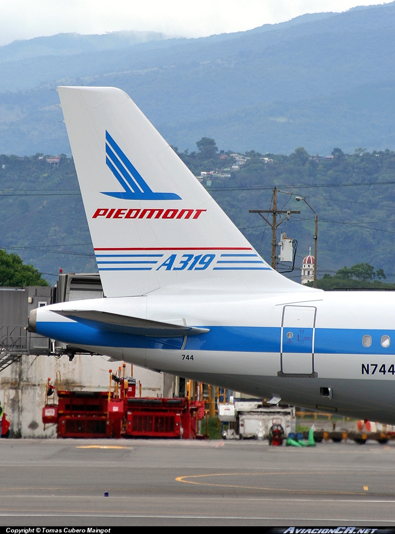 N744P - Airbus A319-112 - US Airways