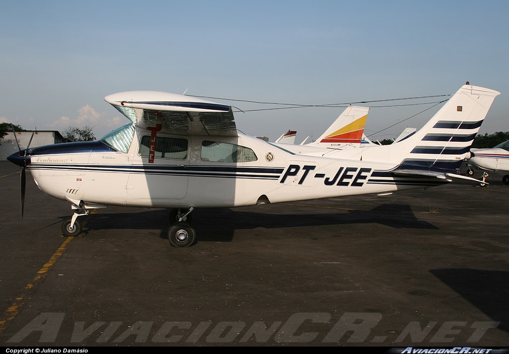 PT-JEE - Cessna 210 - Privado