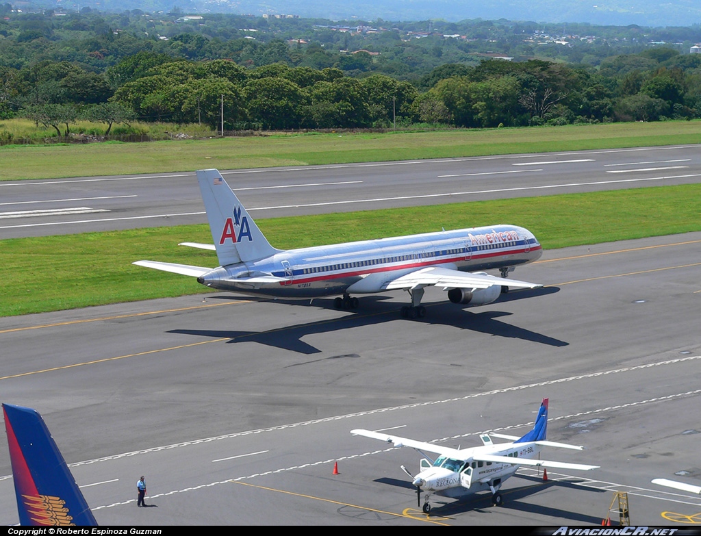 N178AA - Boeing 757-223 - American Airlines