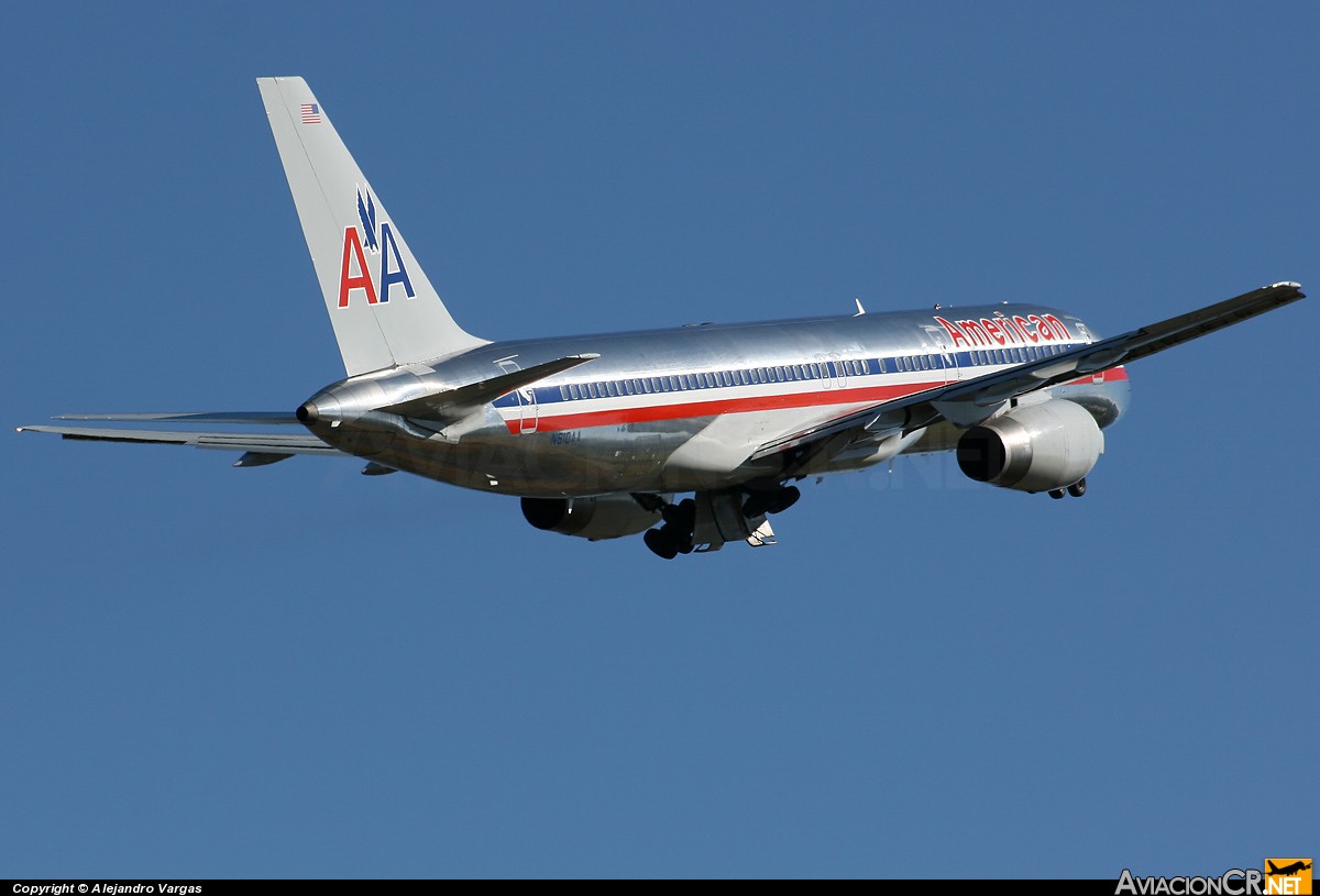 N610AA - Boeing 757-223 - American Airlines
