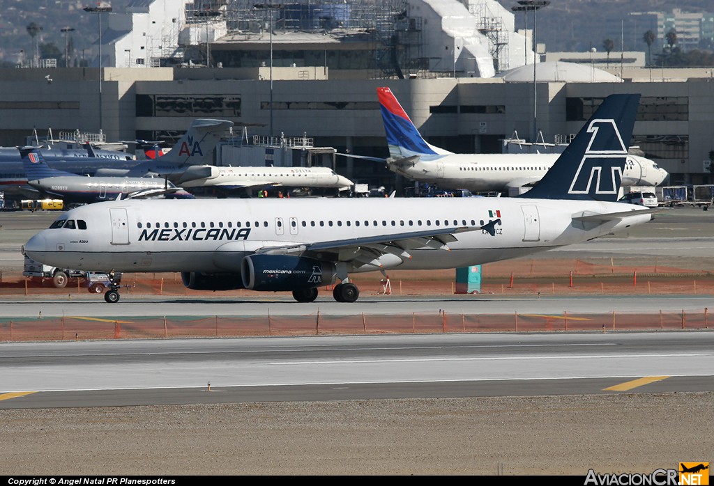 XA-UCZ - Airbus A320-231 - Mexicana