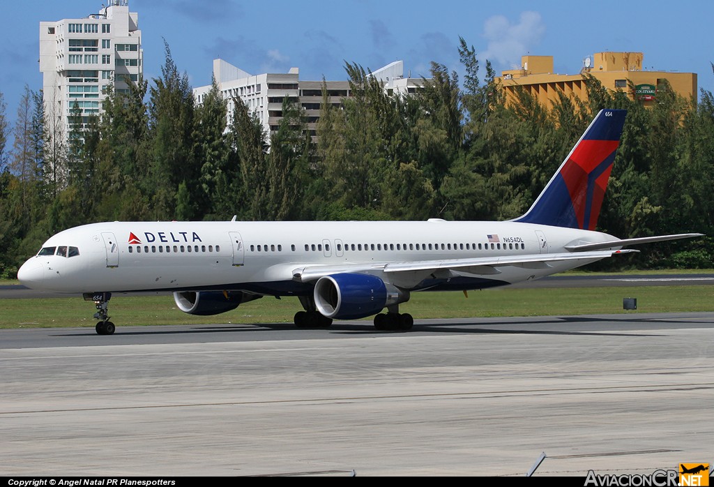 N654DL - Boeing 757-232 - Delta Air Lines