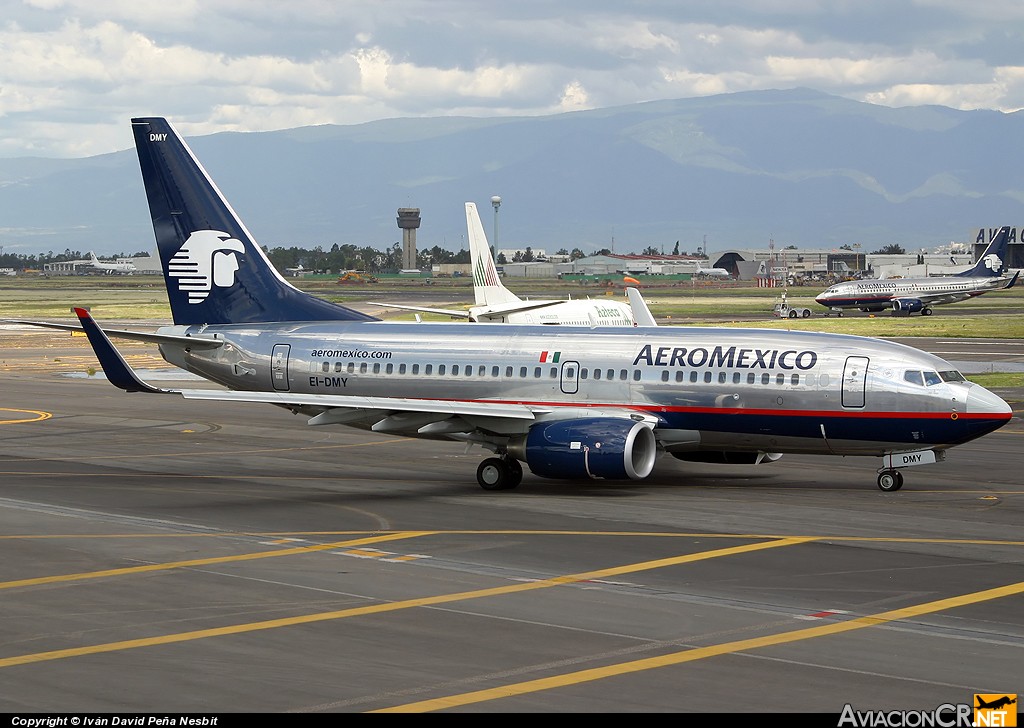 EI-DMY - Boeing 737-752 - Aeromexico