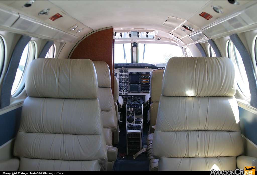 N75LA - Beechcraft 100 King Air (U-21) - Privado