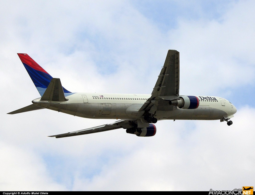 N16065 - Boeing 767-332/ER - Delta Air Lines