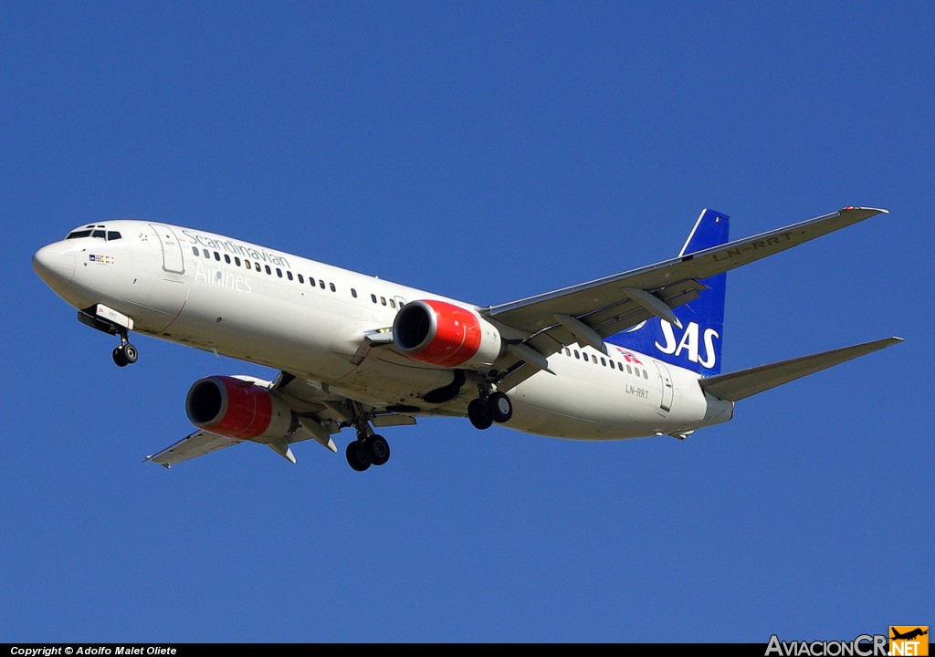 LN-RRT - Boeing 737-883 - Scandinavian Airlines - SAS