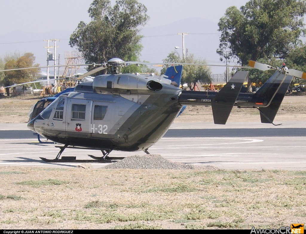 H-32 - MBB Kawasaki BK117 - Fuerza Aerea de Chile
