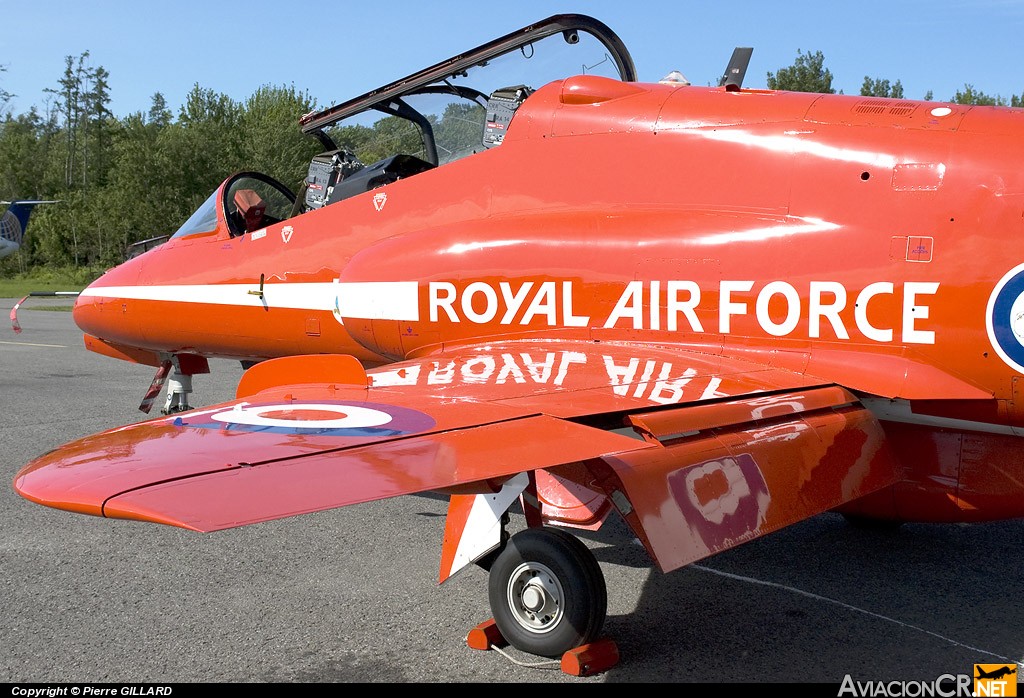 XX237 - British Aerospace Hawk T.1 - Royal Air Force - Red Arrows