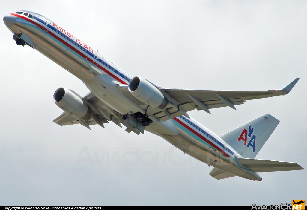 N172AJ - Boeing 757-223 - American Airlines