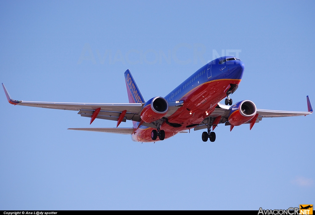 N646SW - Boeing 737-3H4 - Southwest Airlines
