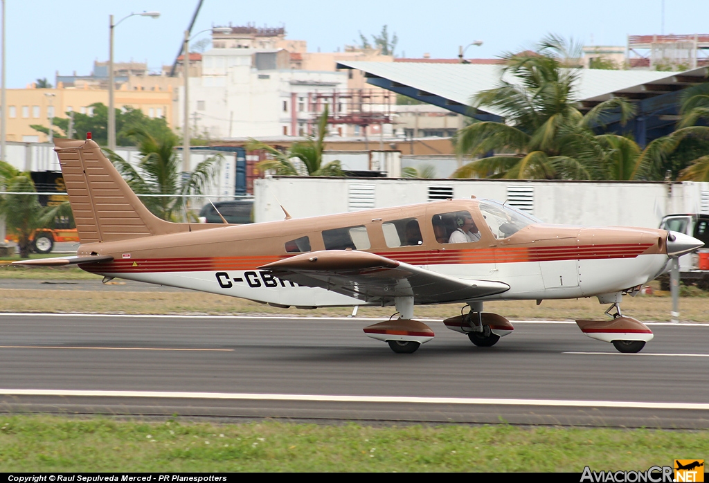C-GBRZ - Piper PA-32-300 - Privado
