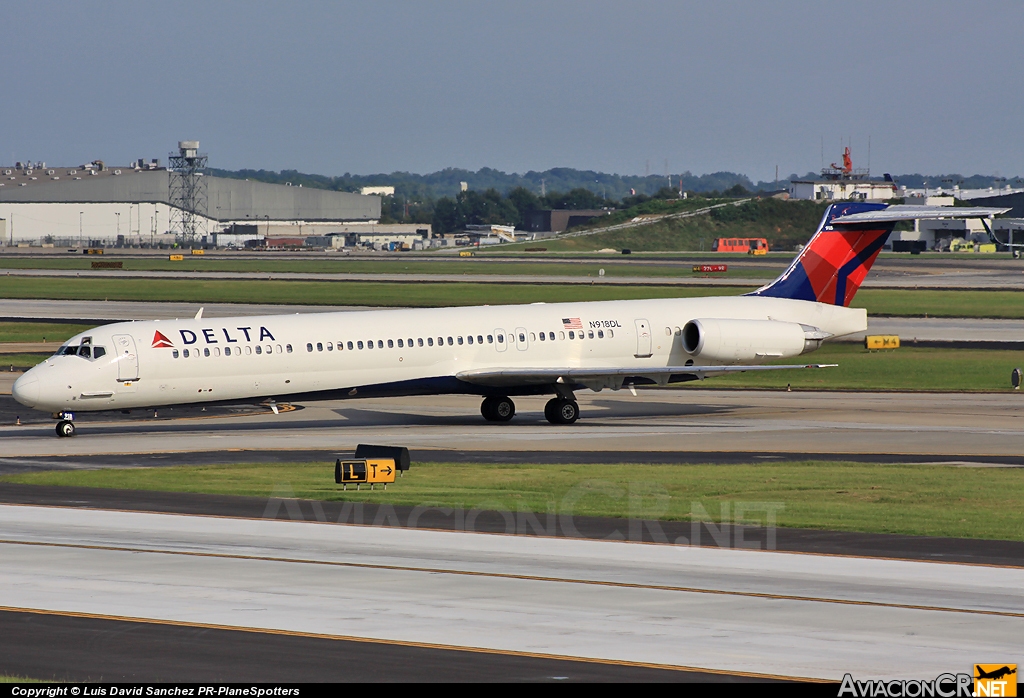 N918DL - McDonnell Douglas MD-88 - Delta Air Lines