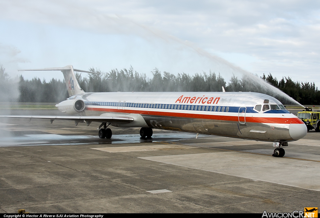 N292AA - McDonnell Douglas MD-82 (DC-9-82) - American Airlines