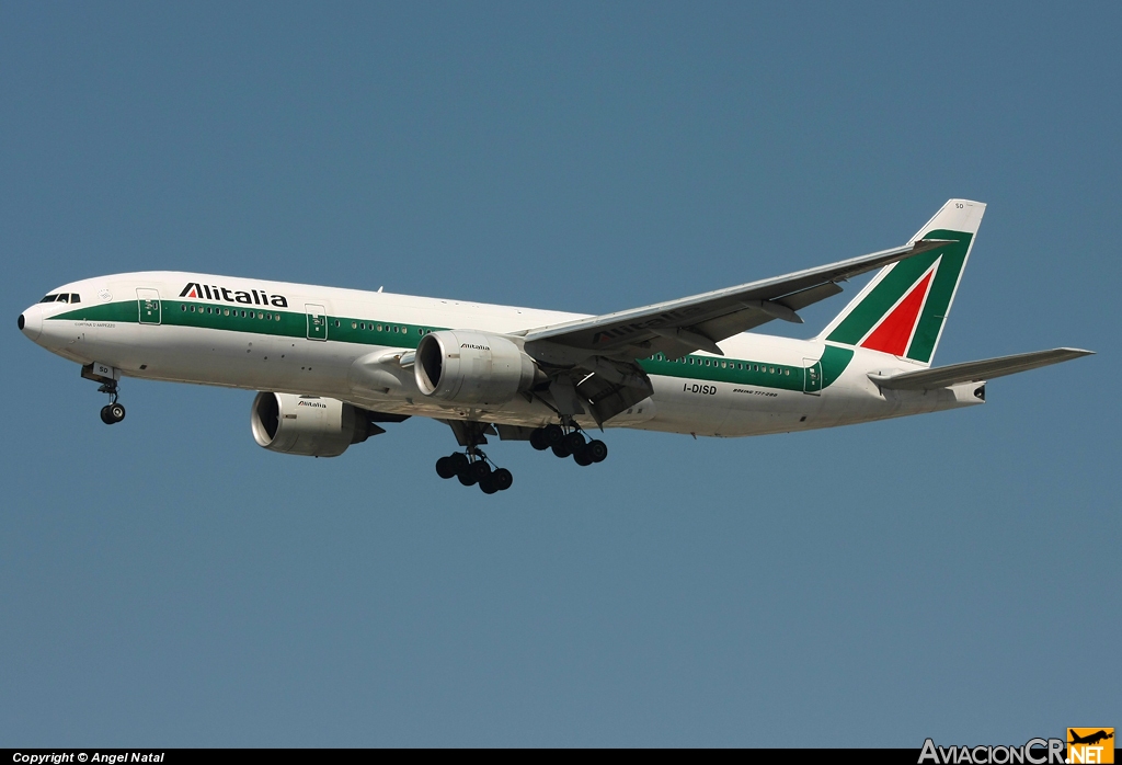 I-DISD - Boeing 777-243/ER - Alitalia